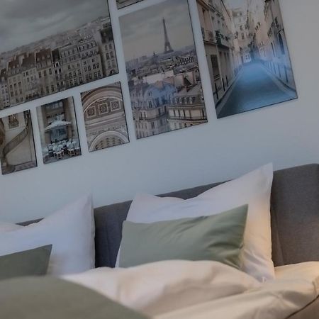 Kaza Guesthouse, Centrally Located 2 & 3 Bedroom Apartments In 아우크스부르크 외부 사진