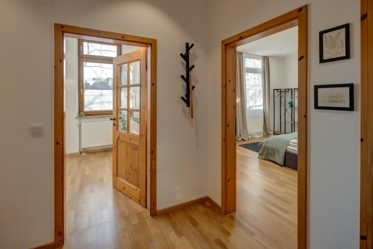 Kaza Guesthouse, Centrally Located 2 & 3 Bedroom Apartments In 아우크스부르크 외부 사진