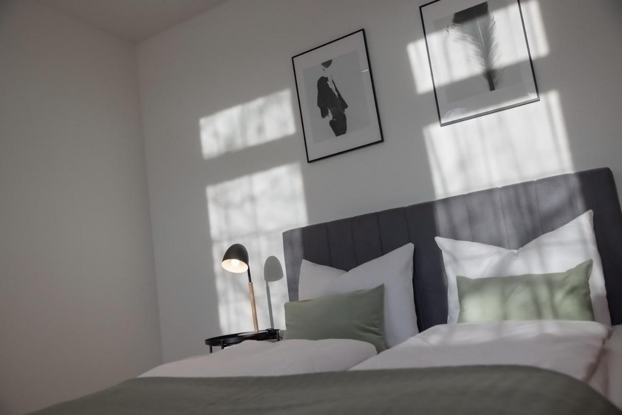 Kaza Guesthouse, Centrally Located 2 & 3 Bedroom Apartments In 아우크스부르크 외부 사진